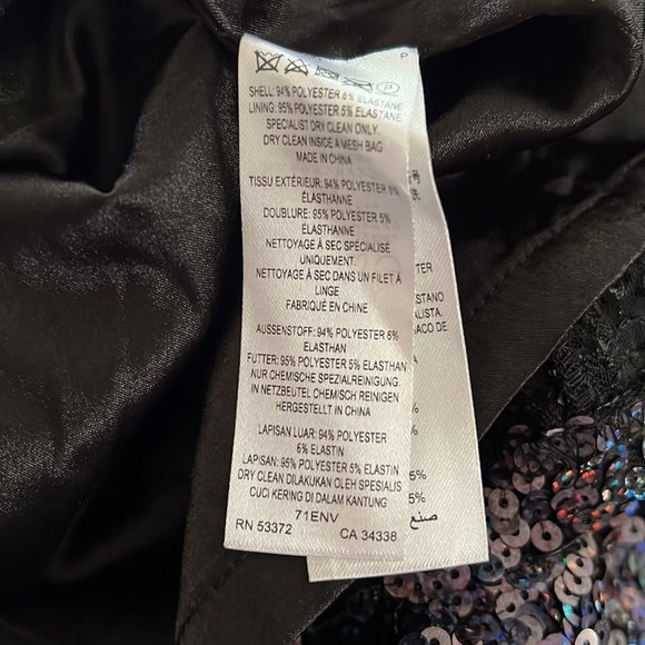 NWOT FRENCH CONNECTION Purple+ Multi Sequin Black Short Sleeved Dress Size: 4 - Picture 2 of 7